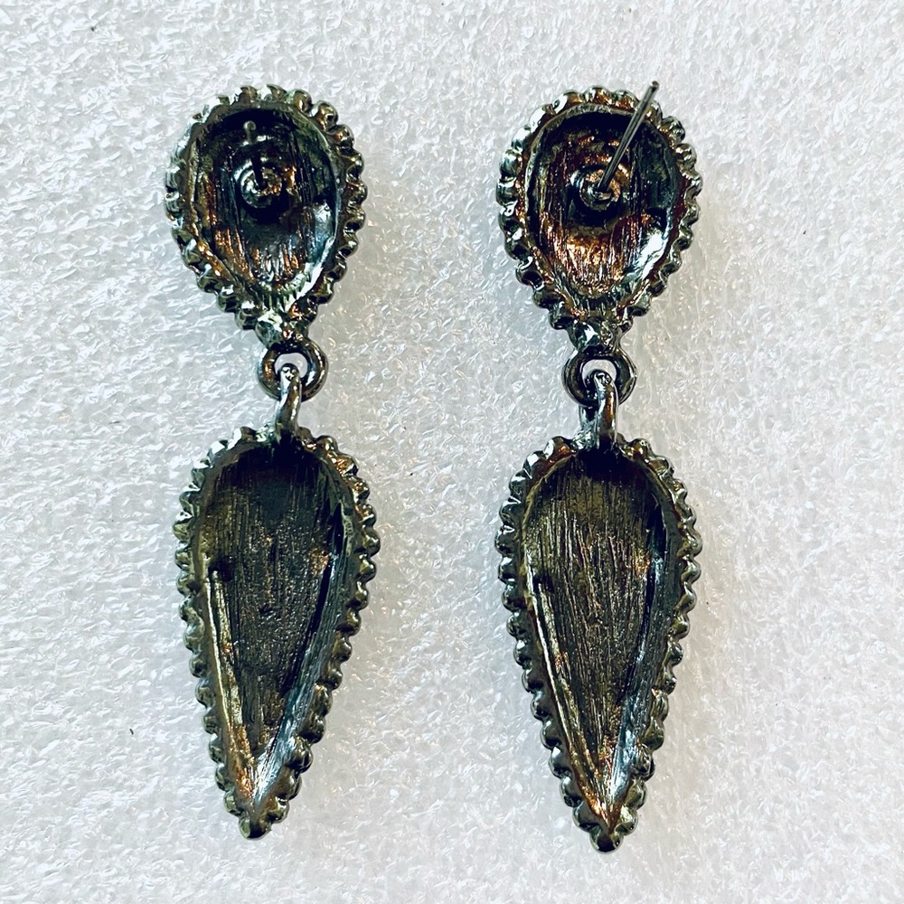 Aztec Design Earrings - Picture 2 of 6